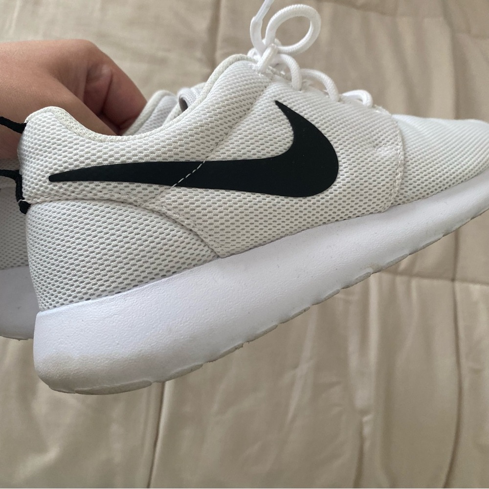 Nike Roshe Shoes